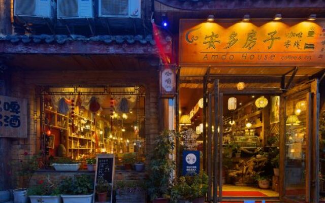 Amdo Coffee House Inn