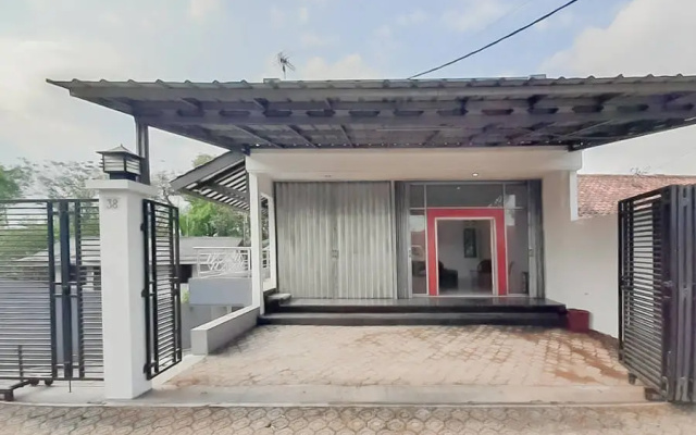 Wisma Asri Syariah Majalengka RedPartner — 1-star hotel in Majalengka