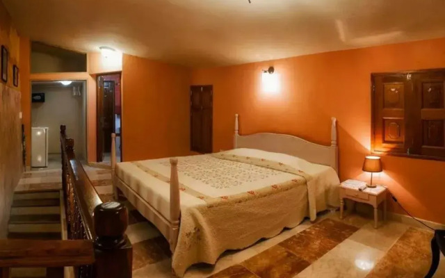 Hostal Lola