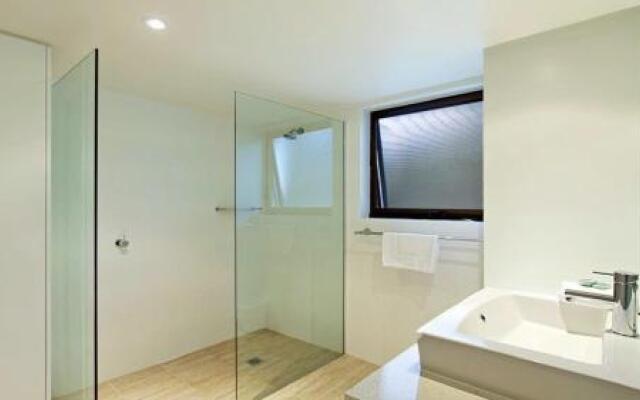 1/56 Lawson Street@Clarkes Beach