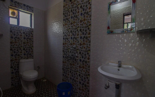 Elegant Studio by OYO Rooms