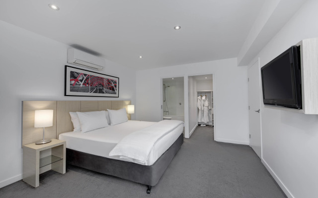 Travelodge Hotel Melbourne Docklands