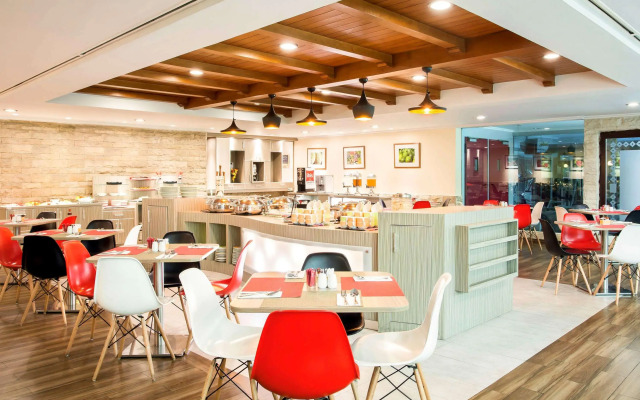 Tamarin Hotel Jakarta