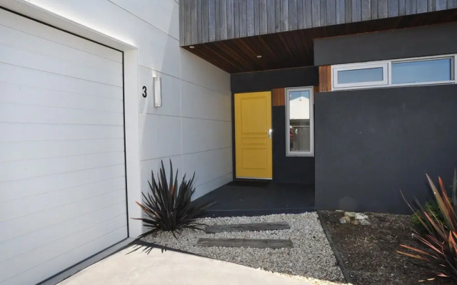 Sunnyside - Surf Side