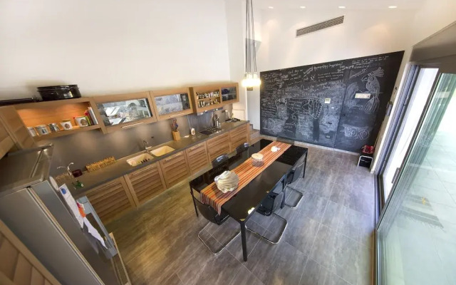 Tramonto di Olive Gorgeous Villa by Villarentalsgr