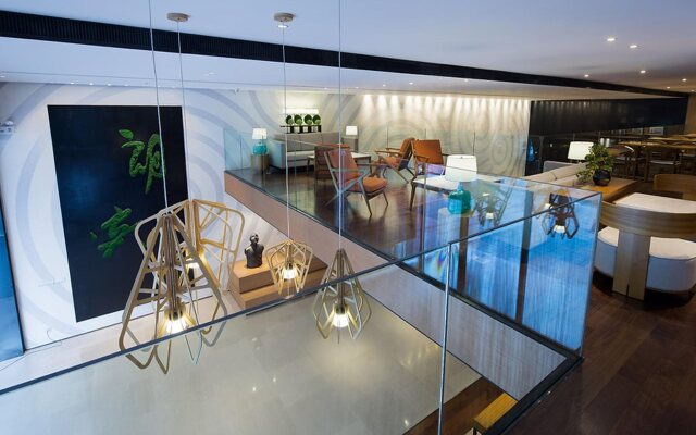 LA VIE Hotel