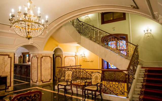 Garni Hotel Leopold I