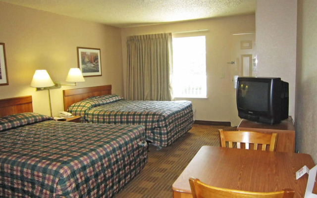 HomeTowne Studios Tacoma - Puyallup