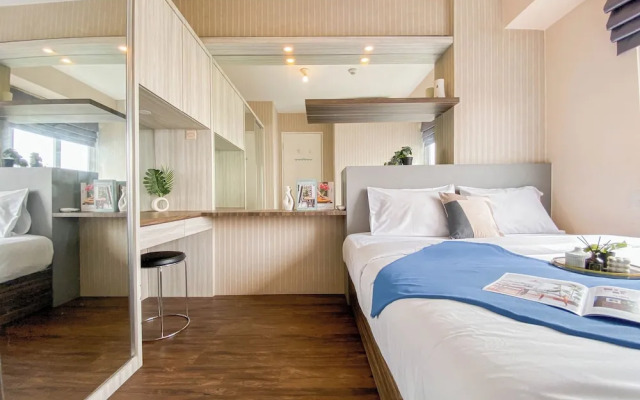 Best And Homey 2Br At Bassura City Apartment