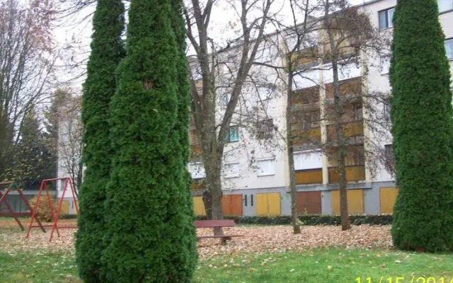 Tóparticsend Társasüdülő