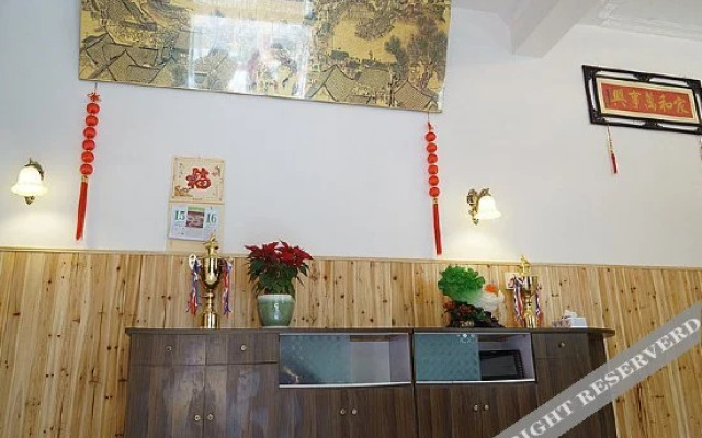 Xiangzhu Shanju Hotel