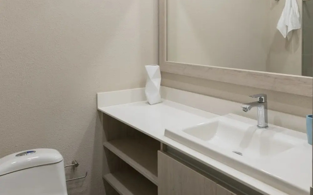 Martinique By Nomad Guru