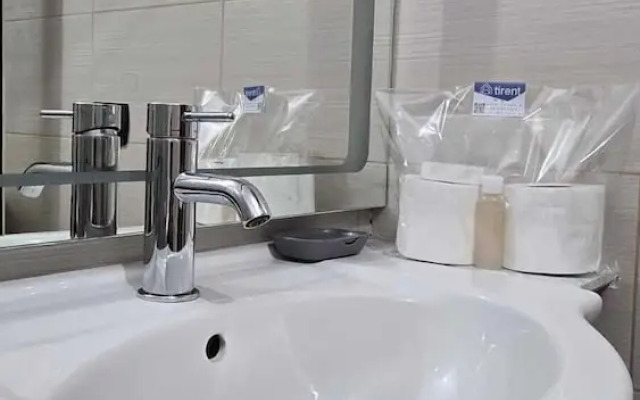 Tirent Apartment-Cozy 2-Bedroom Stay in Don Bosko