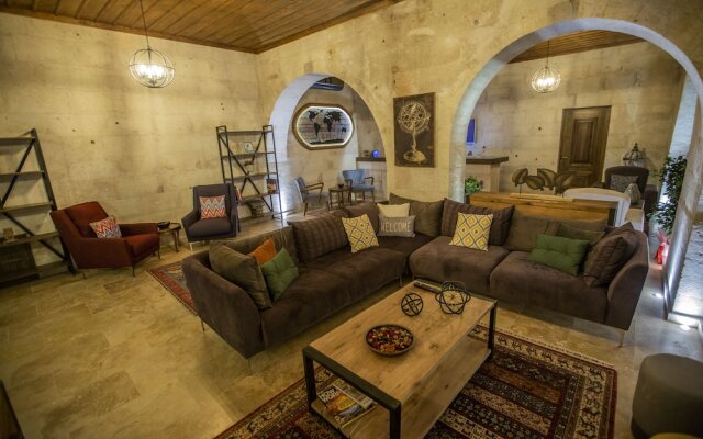 Anka Cave Suites