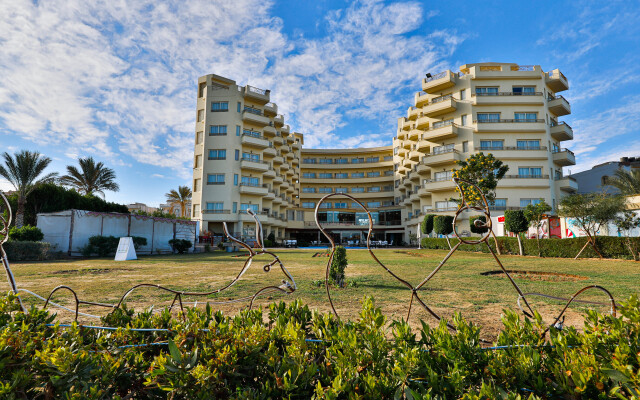 Magic Beach Hotel Hurghada