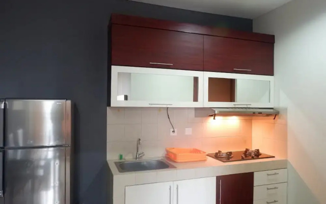 Cozy and Spacious Apartment at Thamrin Residence near to Sudirman