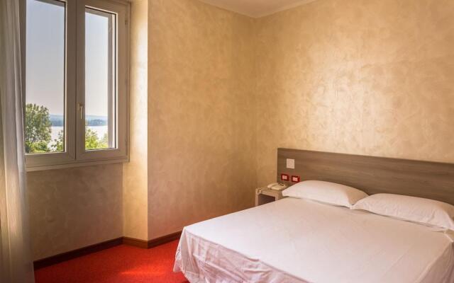 Hotel Italia Dormelletto