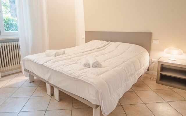 Sweet Lake Apartment - Italian Homing