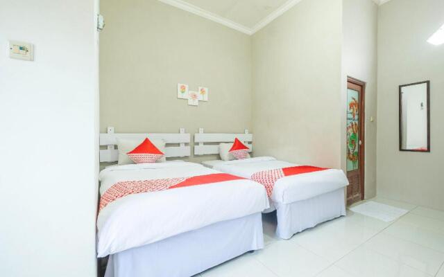 OYO 2227 Raka Residence Syariah