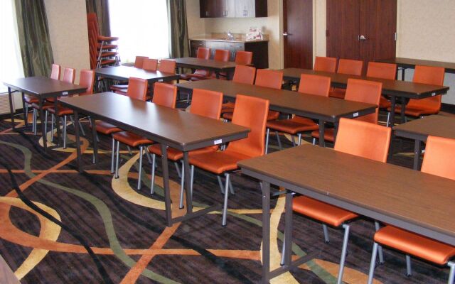 Holiday Inn Express Hotel & Suites Muskogee by IHG