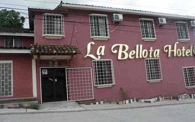 La Bellota Hotel