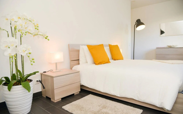 New Central Plaza Apartment 1