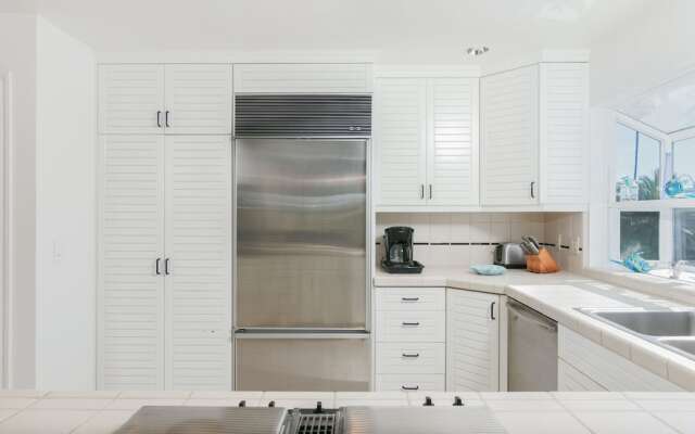 2925 Pierpont Blvd Home