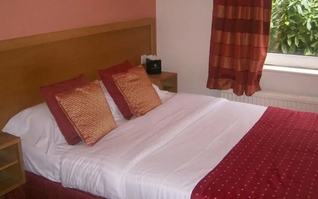 Woodlands Hotel