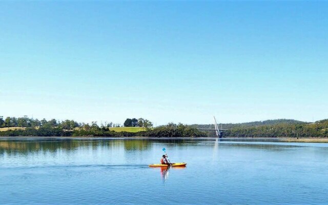 Tamar River Retreat