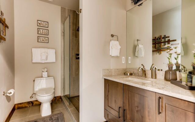 Disconnect at the Breck Connect