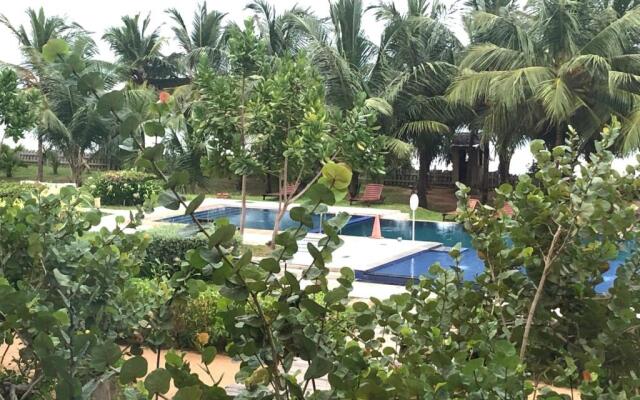 Apartment314 Oceanfront condos Nilaveli