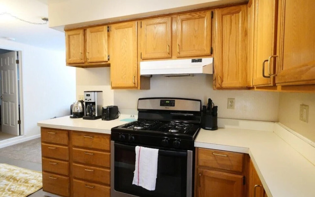 Modern, Exquisite 2-bedroom Home in Lafayette