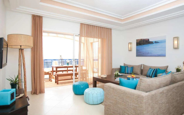Aparthotel By Paradis Plage
