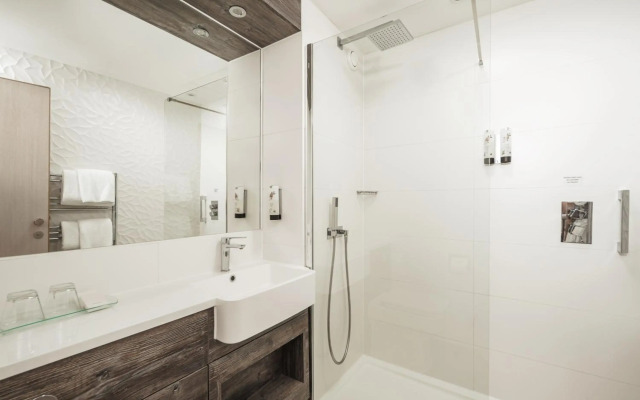The Waterfront Hotel Spa & Golf