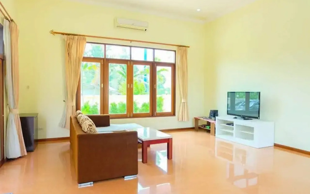Tansita House