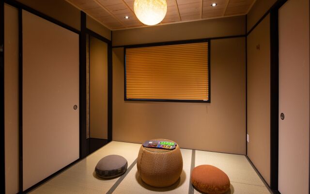 Tsumugi Shimabaraomon Bettei