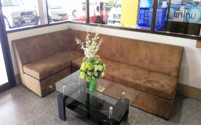 Infinite Hotel at Ratchada