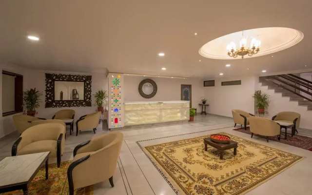 Hotel Raj Kuber