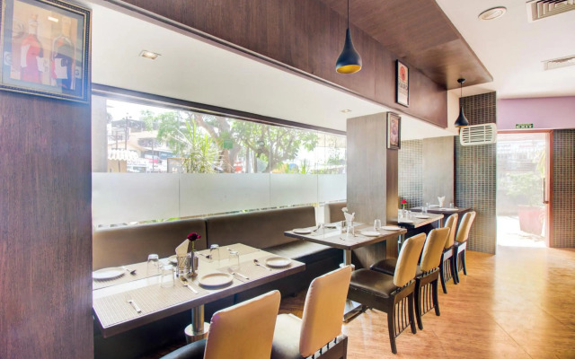 OYO Flagship 19825 Hotel Panchratna
