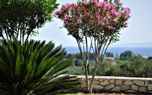 Villa Belvedere - 4 bedrooms Sea view House