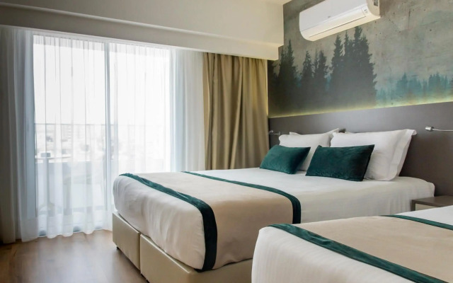 Pefkos Hotel