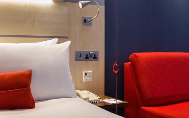 Holiday Inn Express London-Watford Junction, an IHG Hotel