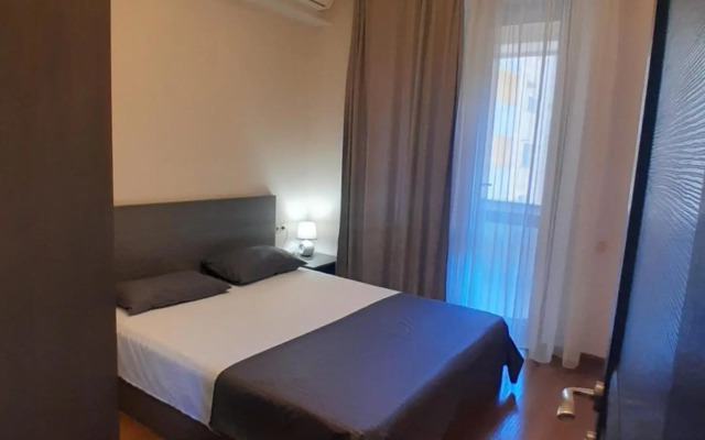 2 room apartment in the centre of yerevan 13sh