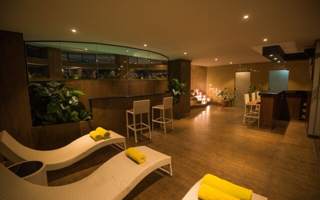 Roles Hotel