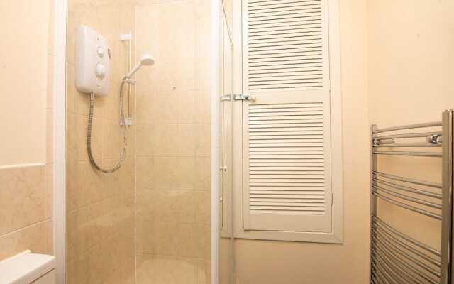 The Summit West End - 1BR Cosy Flat, Central, Wifi