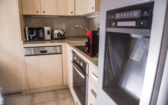 President Boutique Apartment