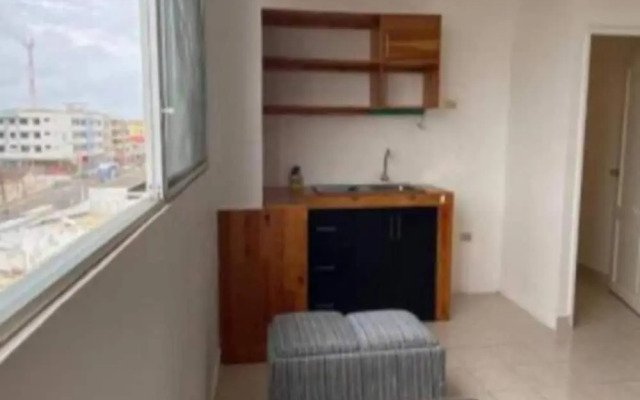 Chescos Hostel & Hotel
