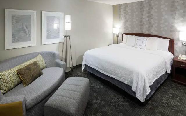 Courtyard Wichita East