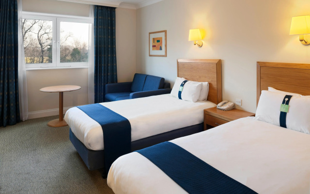 Holiday Inn Edinburgh by IHG