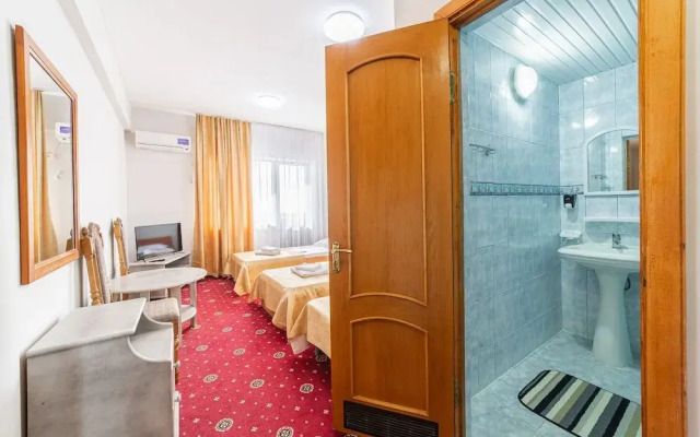 Golden Line Resort